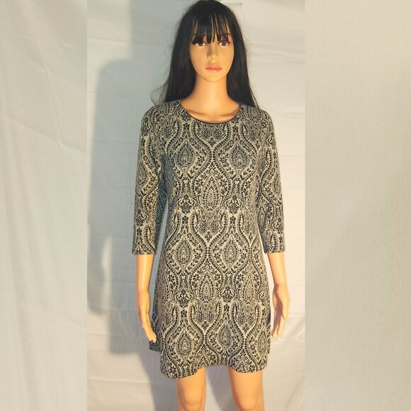 London Style collection short dress. Tan/Black in size 4-Petite - Picture 2 of 16